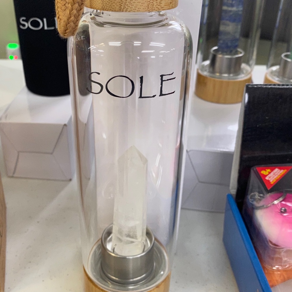 Healing crystal water bottle